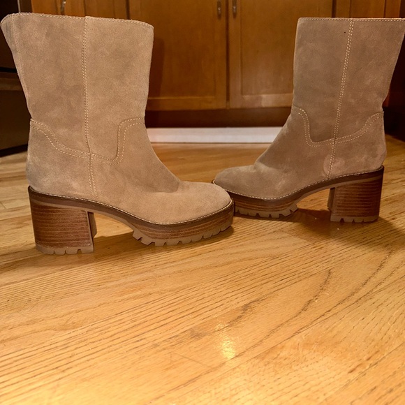 Steve Madden taupe shade boots - Picture 2 of 6